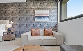 Zimbali Boulevard Suites Apartments